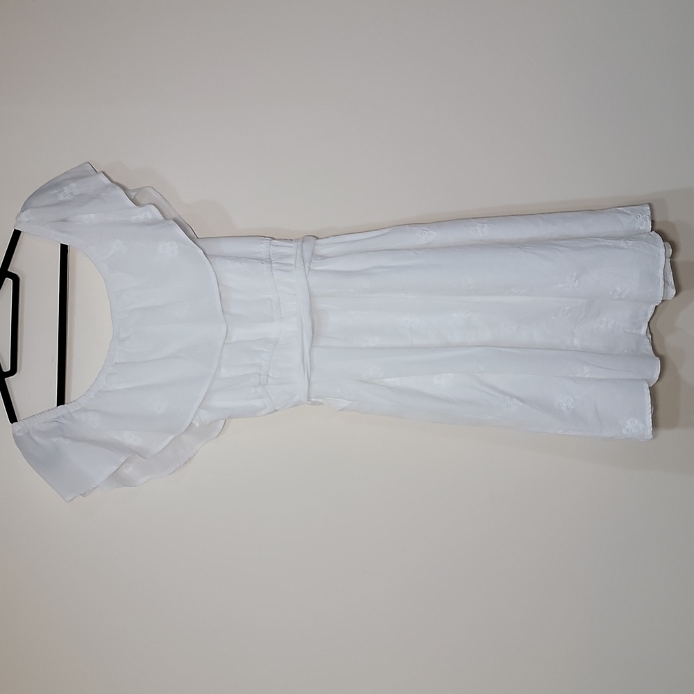 Off the shoulder white embroidered dress - Picture 3 of 7